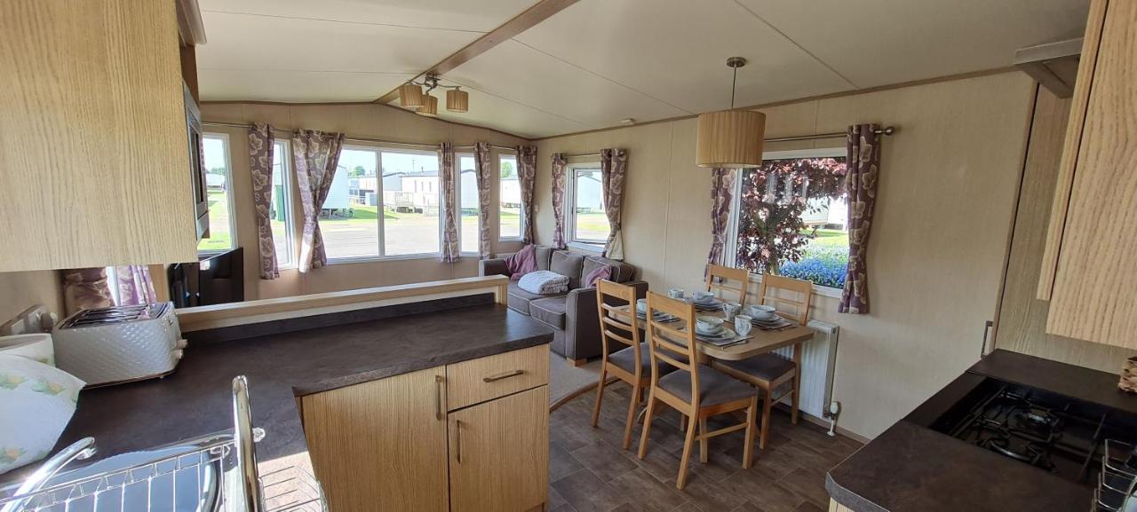 Silvester'S Skegness Caravan Hotel Exterior photo
